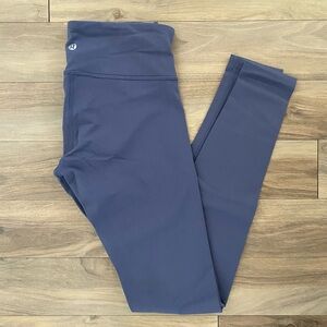 Purple Lululemon Wunder Under leggings, size 4